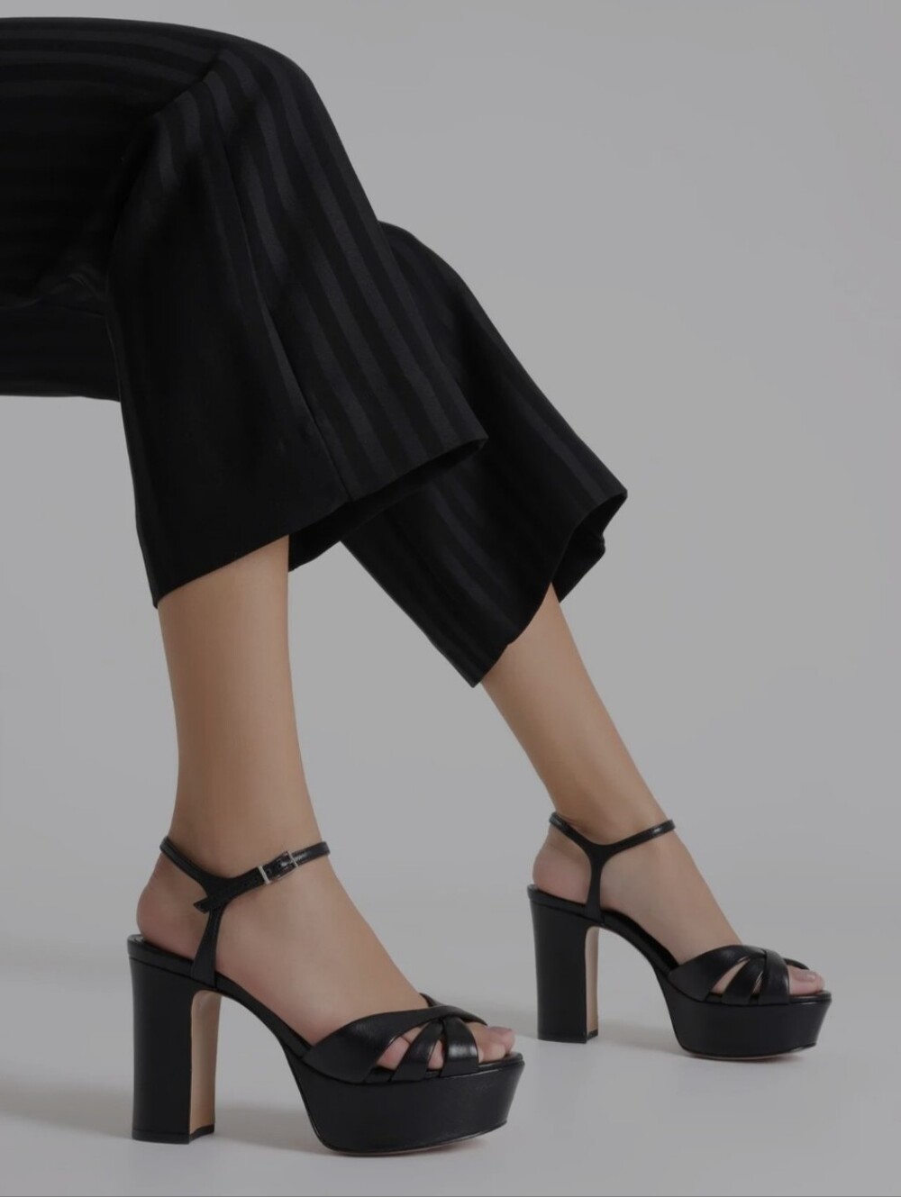 SCHUTZ Keefa Platform Sandal